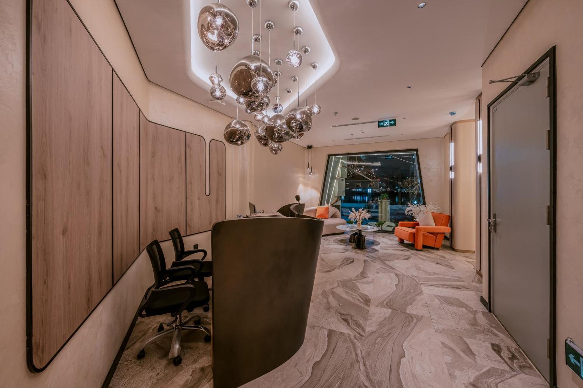 Hotel Irest Signature Ba Dinh Lakeside Hanoi