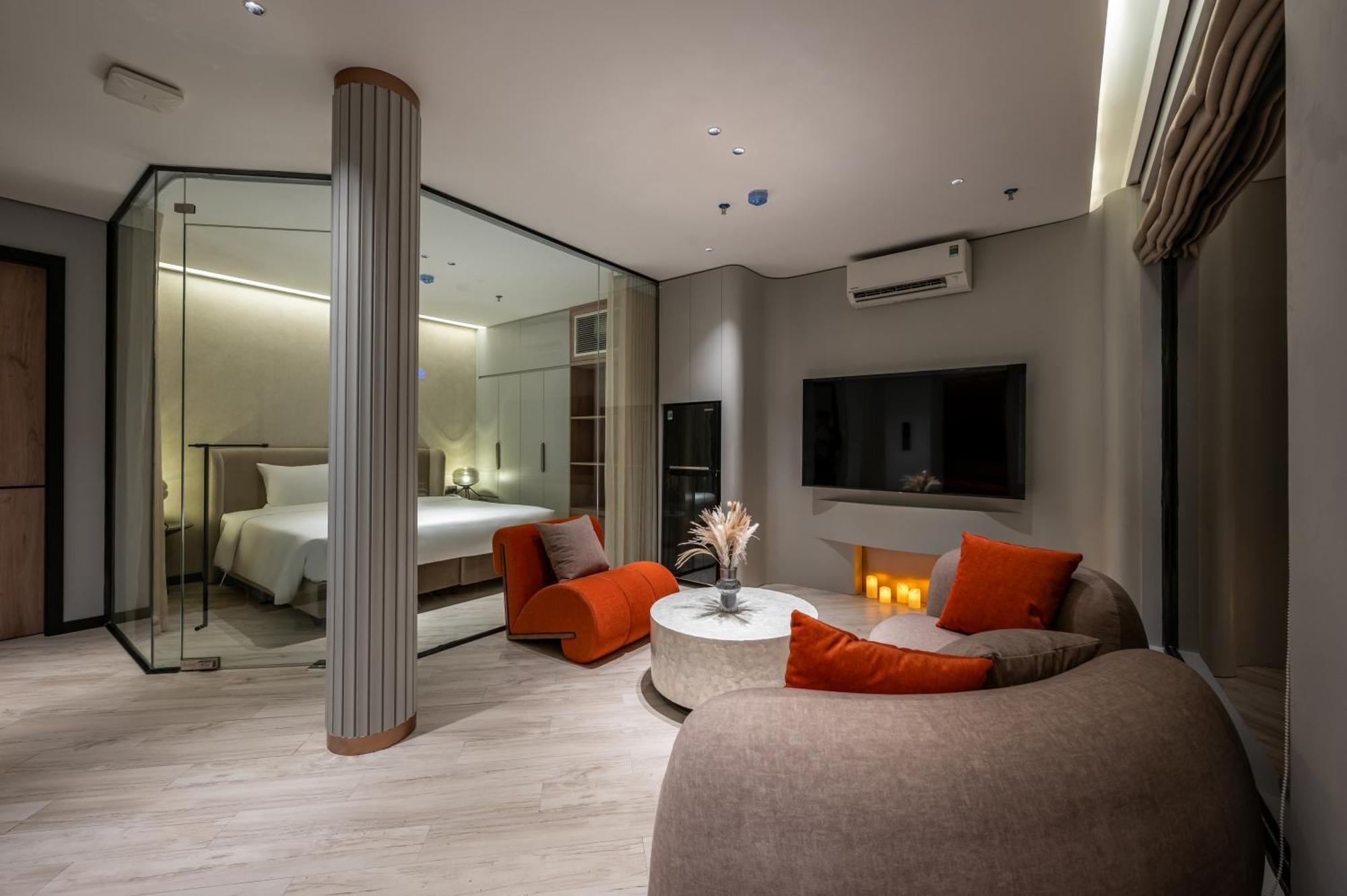 Irest Signature Ba Dinh Lakeside Hotel 3*