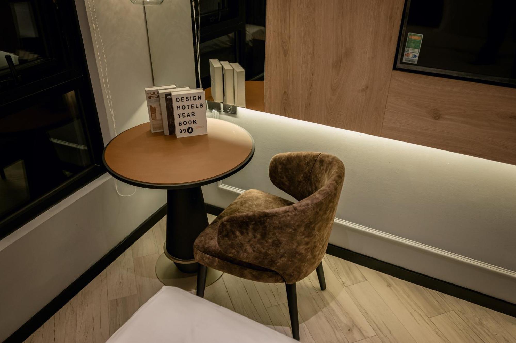 Irest Signature Ba Dinh Lakeside Hotel 3*