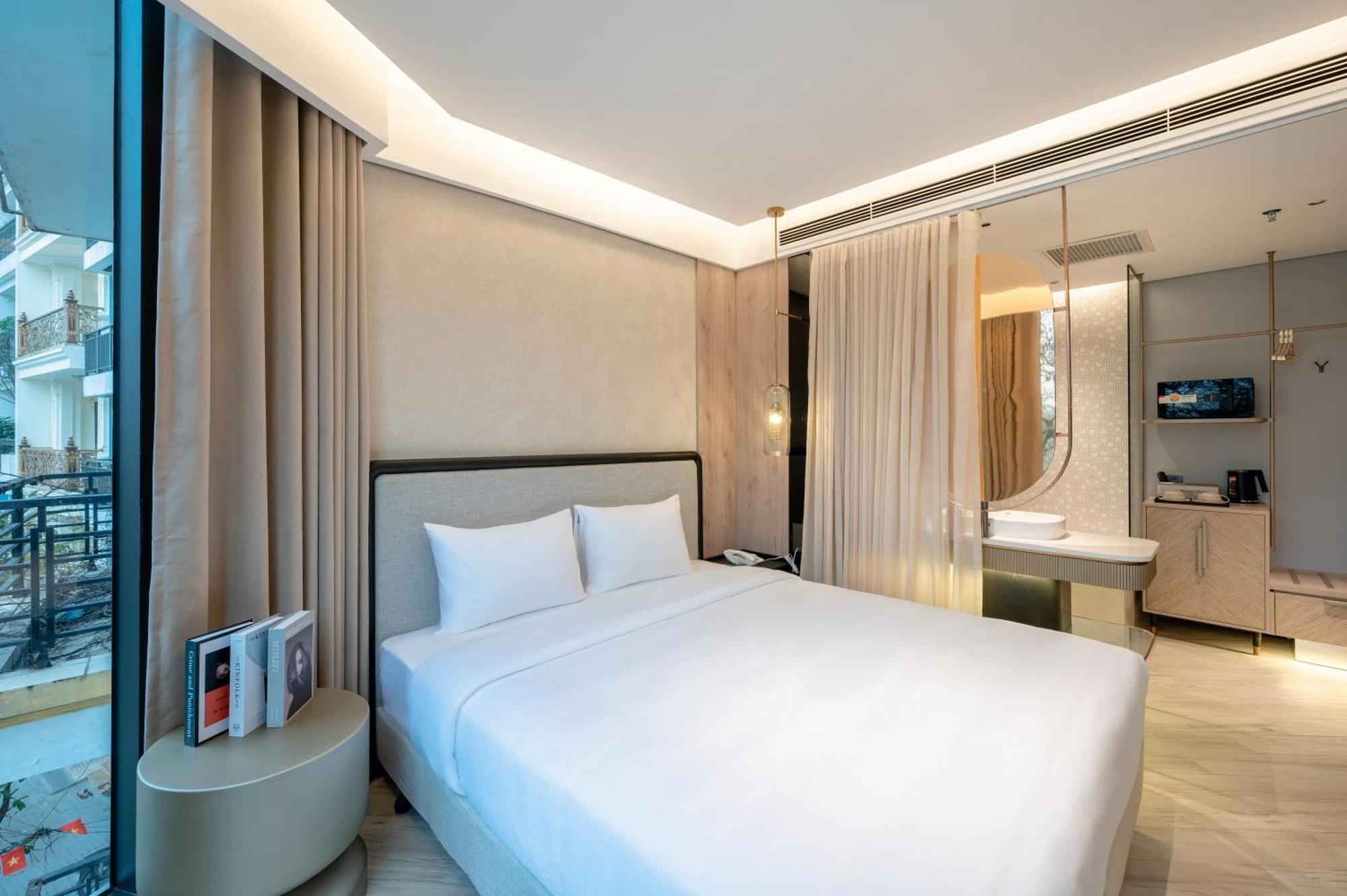 Hotel Irest Signature Ba Dinh Lakeside Hanoi