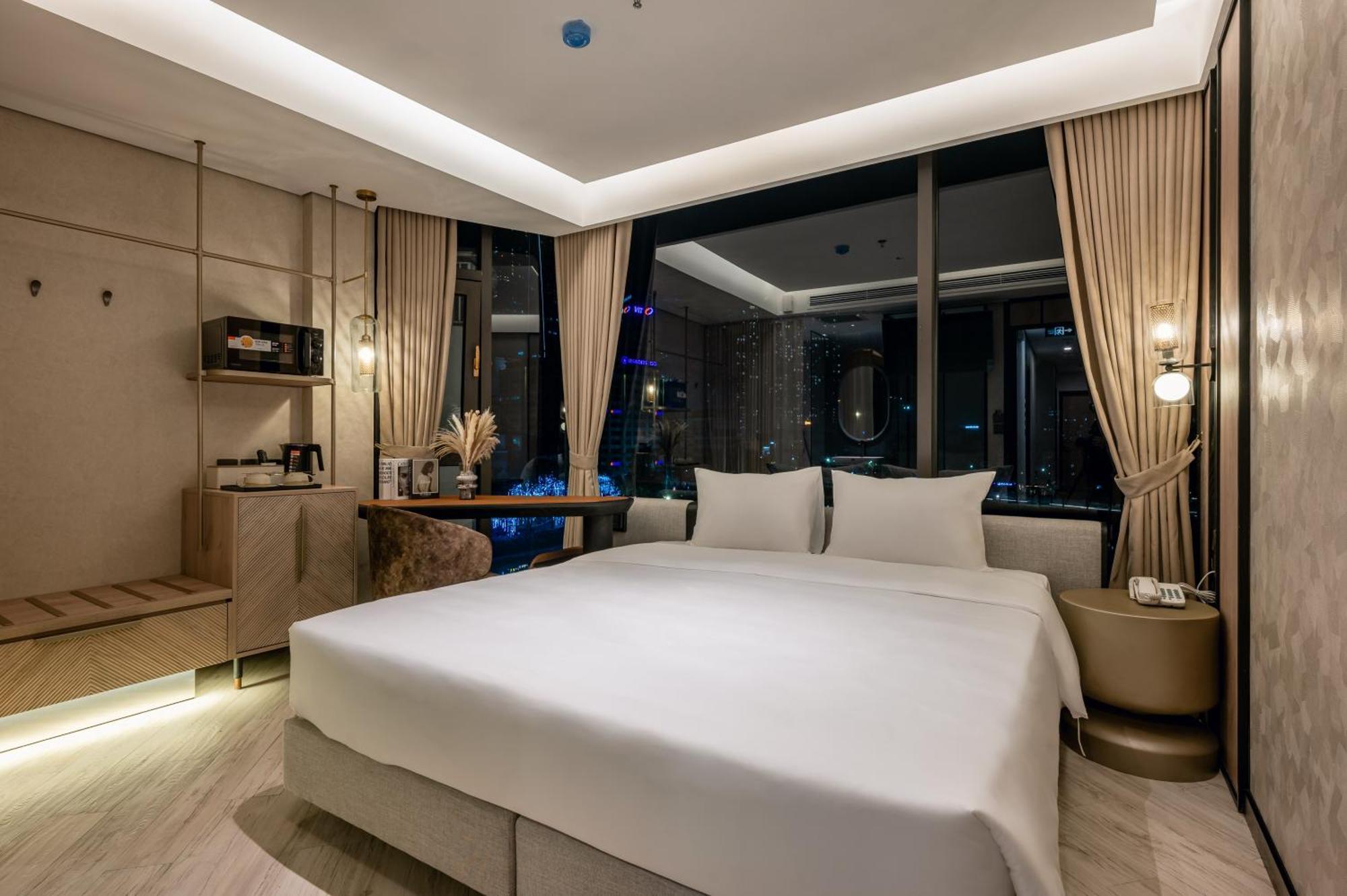 Irest Signature Ba Dinh Lakeside 3*