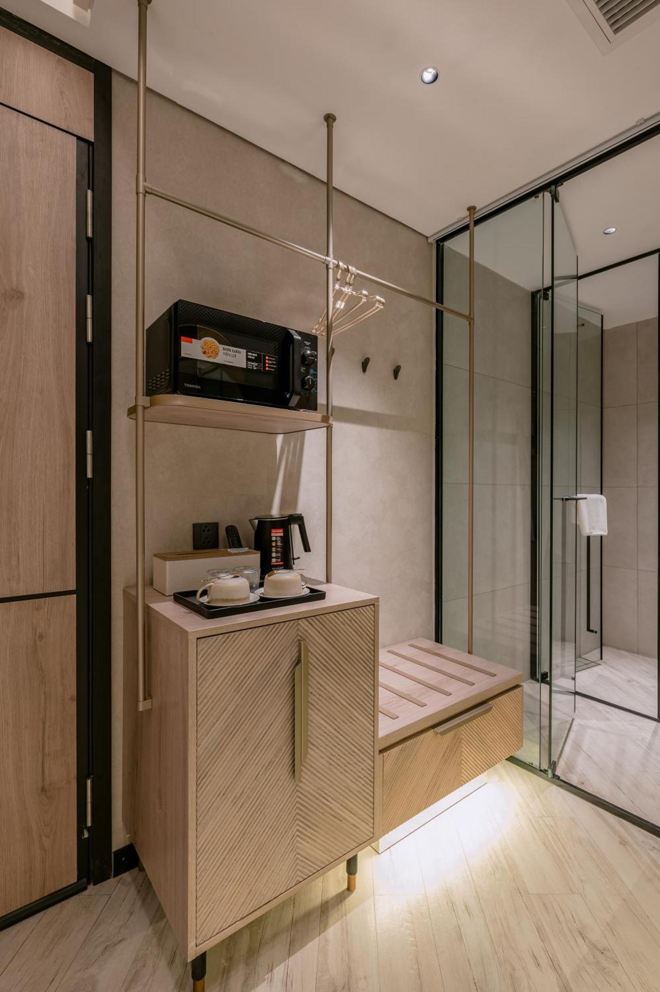 Hotel Irest Signature Ba Dinh Lakeside Hanoi