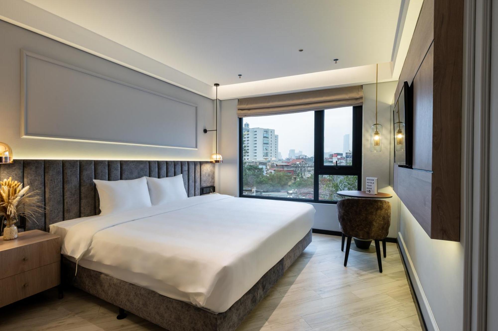 Irest Signature Ba Dinh Lakeside 3*